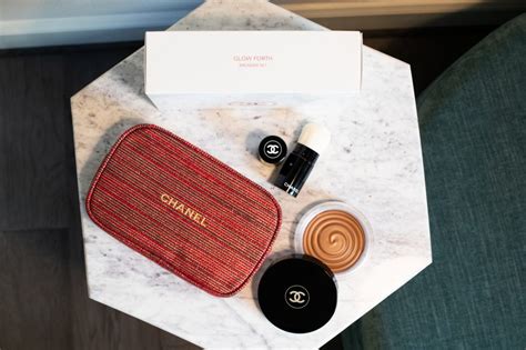 chanel 2022 holiday gift set.